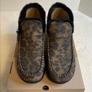 Ladies Hey Dude Denny Leo Nut Booties Size 8